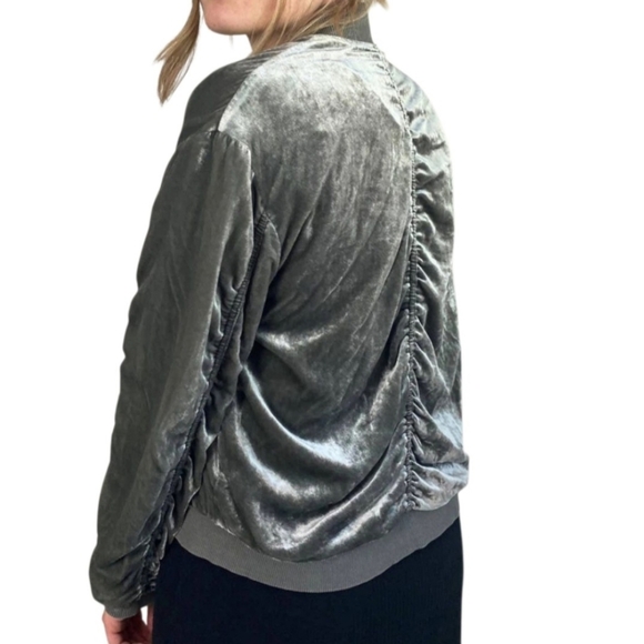 Free People Ruched Velvet Bomber Jacket Gray Zip-Up Size L - Picture 2 of 16